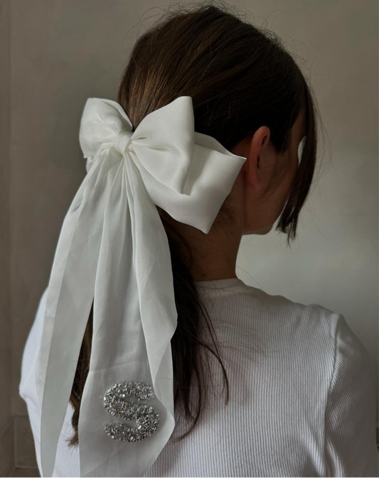 Personalised Bridal Oversized White Silk Bow With Initial Letter Embellishment | Bridal Hen Party Veil