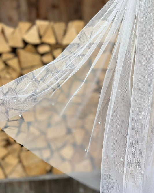 Pearl Tulle Veil | Bridal Hen Party Veil