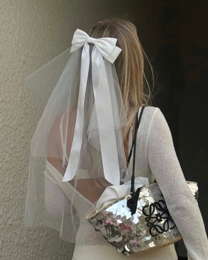 Plain Classic Ribbon Bow Veil | Bridal Hen Party Veil